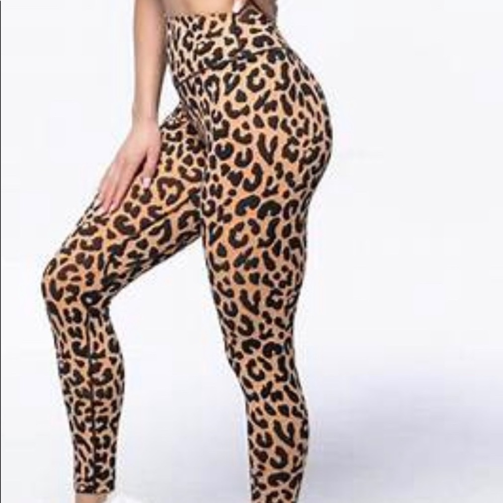 Balance Athletics Ascend Legging - King Cheetah, Size M